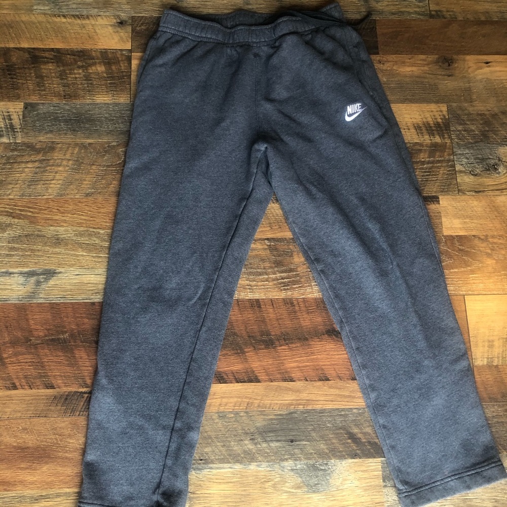 Dark gray Nike sweatpants